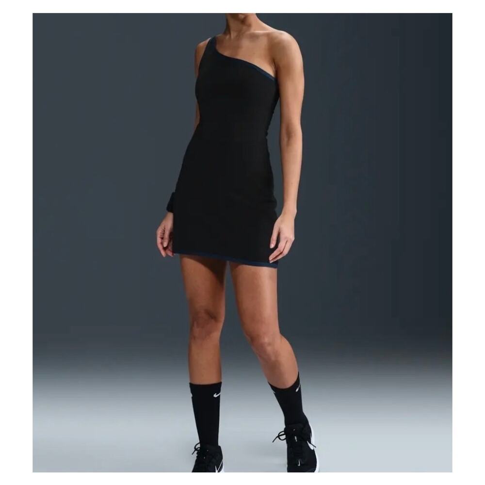 NWT Nike One Dri Fit Black Dress Size Large